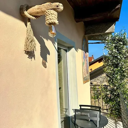 In Tapigliano With Garden And Parking Apartmán