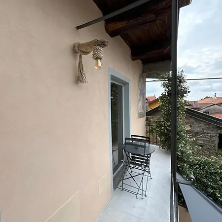 Apartment In Tapigliano With Garden And Parking *