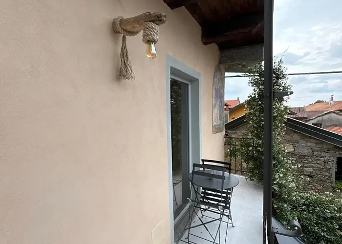 Lejlighed In Tapigliano With Garden And Parking *